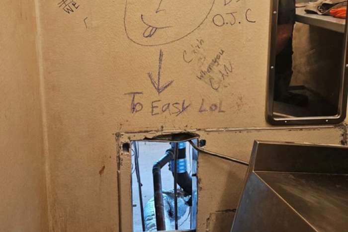 Critici blazen urenlange kloof voordat ambtenaren de ontsnapping van 10 gevangenen uit de gevangenis van New Orleans onthulden