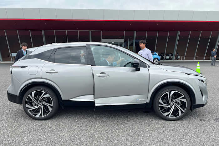 De Japanse onrustige automaker Nissan Banks op hybride EV -technologie