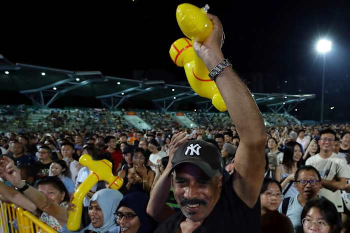 De langlopende partij van Singapore wint nog een aardverschuiving in de verkiezingsboost voor een nieuwe premier