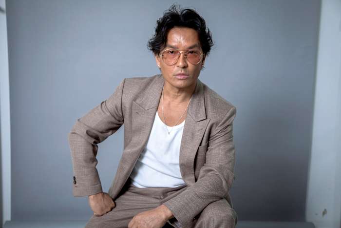 Designer Prabal Gurung reflecteert op zware jeugd-, veerkracht en catwalkucces in een nieuw memoires