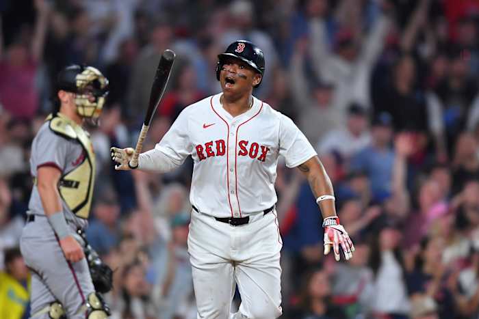 Devers Homers in de 9e om Red Sox 7-6 overwinning op Braves te geven