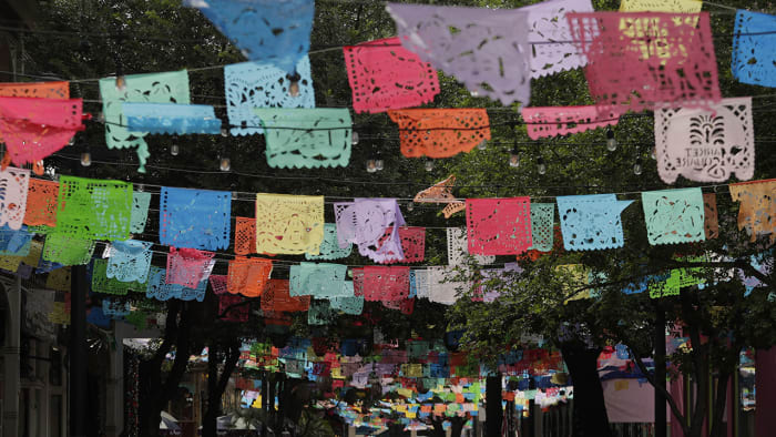 🎶 Dingen om dit weekend in San Antonio te doen: Cinco de Mayo Pachanga, Rise Music Fest, Noche Cumbiambera