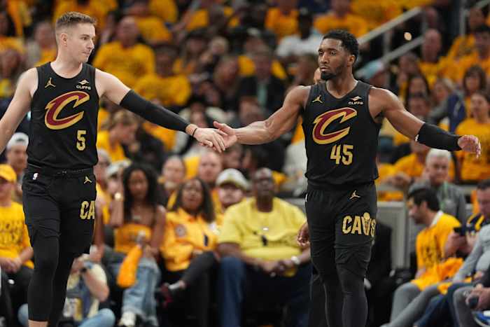 Donovan Mitchell scoort 43 en Cavaliers verslaan de Pacers 126-104 om het serie-tekort te verminderen tot 2-1