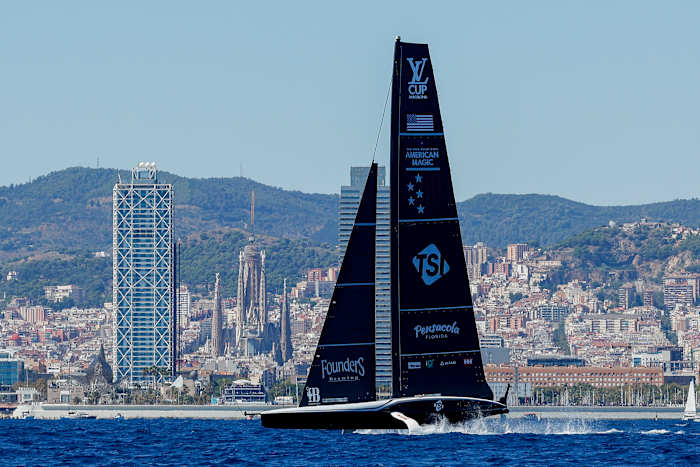 Een America's Cup zonder een Amerikaanse boot? American Magic zegt dat het misschien niet in Napels vaart