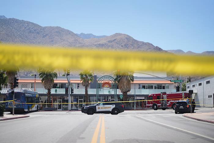 Eén persoon gedood in explosie buiten de vruchtbaarheidskliniek; De politie zegt dat Act 'opzettelijk' was