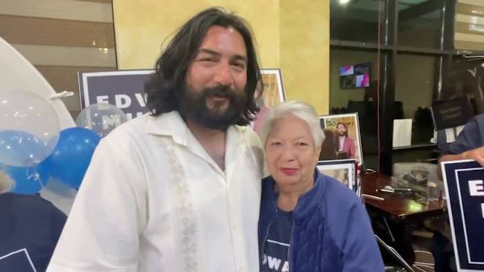 Future District 4 Councilman Edward Mungia bespreekt plannen voor infrastructuur, gemeenschapsruimtes