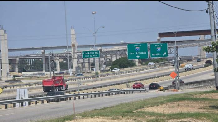 GASPRIJS, andere kosten vragen sommige lokale bevolking om Memorial Day Road Trip -plannen te voorkomen