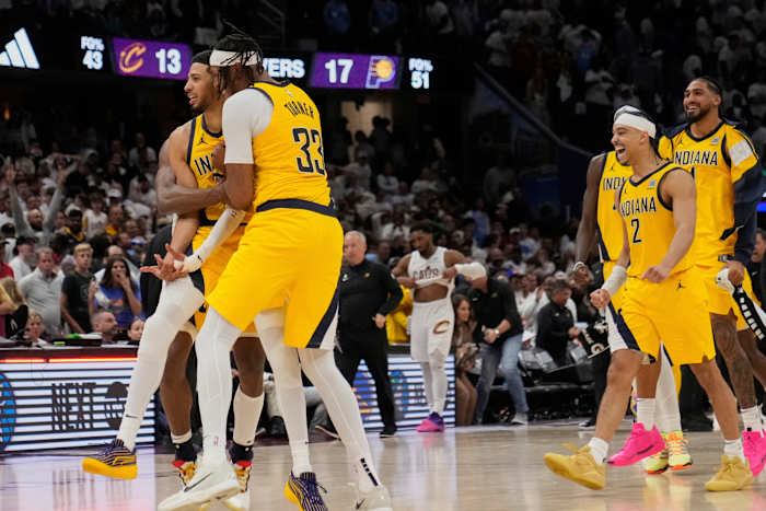 Haliburton's 3 met 1,1 seconden links geeft Pacers 120-119 verbluffende overwinning op Cavs en 2-0 series voorsprong