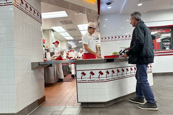 In-N-Out Burger voegt gezondere ingrediëntenalternatieven toe aan verschillende menu-items