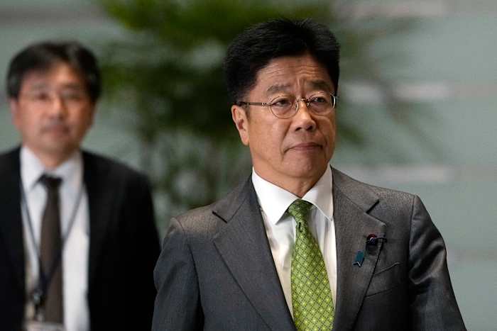 Janaat wordt bedreigd door Trump -tarieven en loopt een delicate koord tussen ons en China