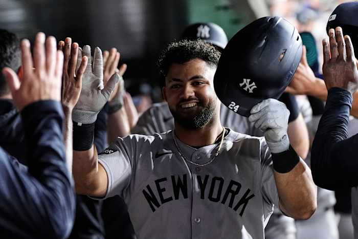 Jasson Dominguez slaat 3 homers om de Yankees voorbij de atletiek te leiden 10-2