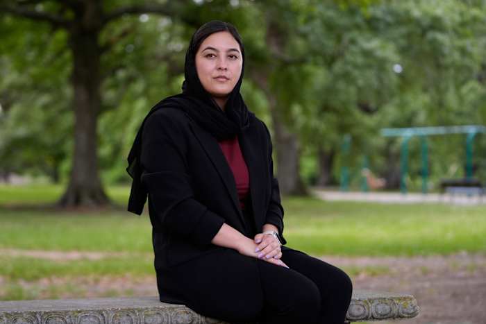 Kan niet vooruit gaan, kan niet teruggaan: Afghaanse vluchtelingen zijn vastgelopen in Qatar Wacht op een weg vooruit