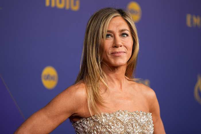 Man gearresteerd na het rammen van de auto in de voorpoort van het huis in Los Angeles van Jennifer Aniston