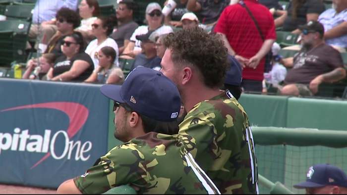 Missies thuis, Moederdagpromotie en Jackson Merrill terug bij de Wolff