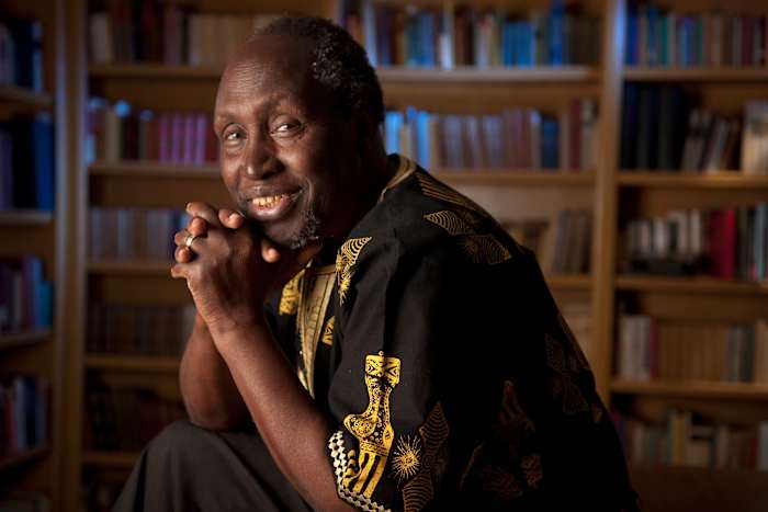 Ngũgĩ wa thiong'o, Keniaanse auteur en dissident die een reus werd van moderne literatuur, sterft op 87