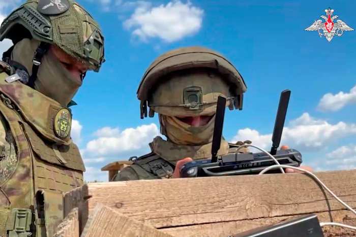 Oekraïne zegt dat Rusland zijn grootste drone -aanval heeft gelanceerd, tot nu toe, onderdeel van een escalerende campagne