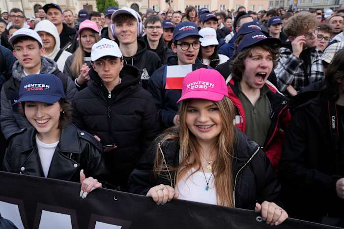 Polen heeft een presidentiële runoff -verkiezing, die Trump heeft geprobeerd te beïnvloeden