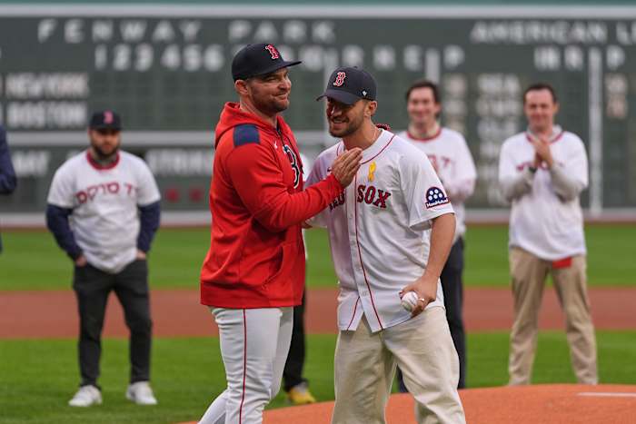 Red Sox -werper Liam Hendriks roept 'vile' sociale media -berichten op die op hem zijn gericht, zijn familie