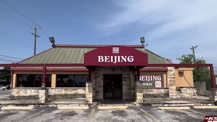 Roaches, mieren en 'groeiende zwarte substantie' gevonden in restaurants in San Antonio