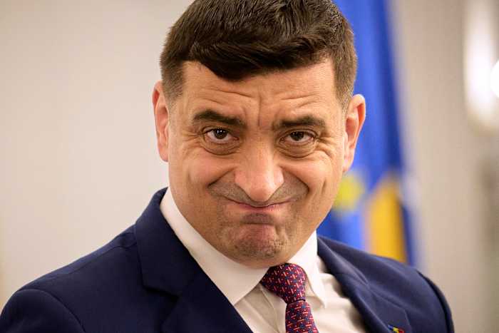 Roemeense rechtbank valideert de presidentsverkiezingen en verwerpt de uitdaging van de verslagen kandidaat voor resultaten