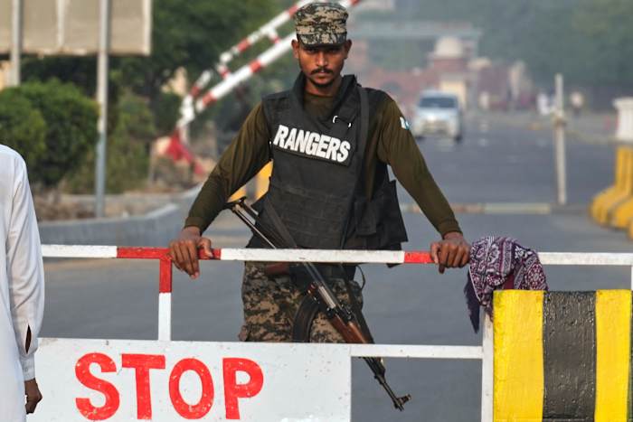 Rubio belt India en Pakistan in een poging om een ​​crisis te onschadelijk te maken via Kashmir -aanval