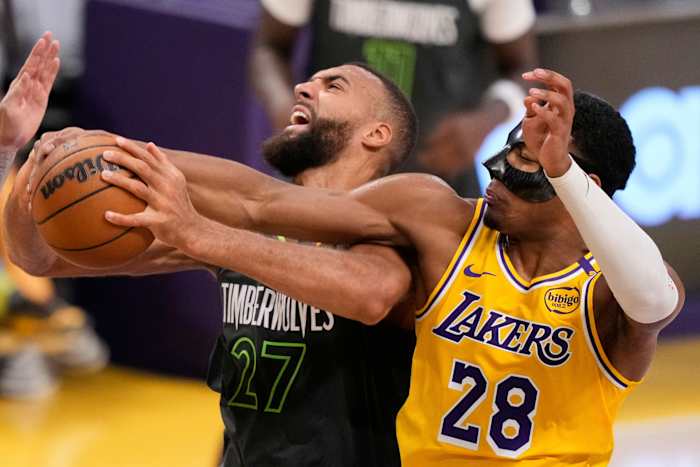 Rudy Gobert domineert Lakers in kleine ballen en de Timberwolves gaan vooruit met een overwinning van 103-96 in Game 5