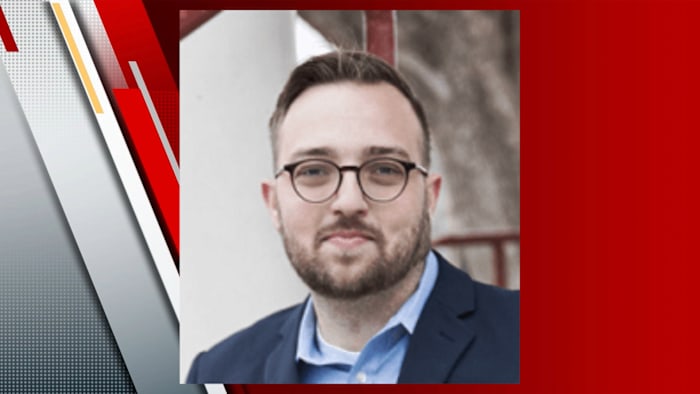 Stad van Seguin Main Street Director gearresteerd, wordt geconfronteerd met het materiaal van seksueel misbruik van kinderen, zeggen afgevaardigden, zeggen afgevaardigden