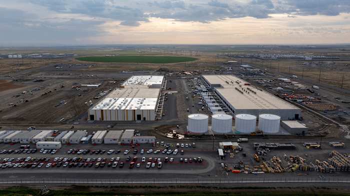 Staten rollen rode tapijten uit voor datacenters. Maar sommige wetgevers duwen terug