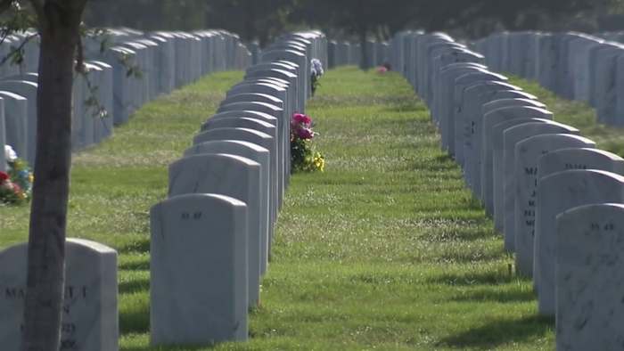 Tekort bedreigt de toekomst van Memorial Day Flag Tradition op Fort Sam Houston National Cemetery