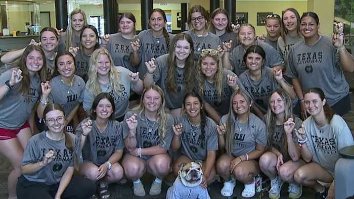 Texas Lutheran University Softball Team is New York op weg naar NCAA Tournament