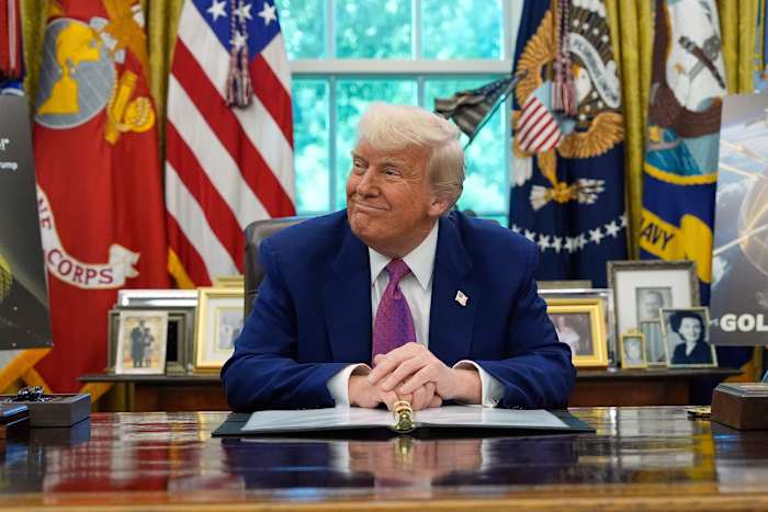 Trump's oorlogskist van $ 600 miljoen: hoe hij van plan is zijn macht te hanteren in de midterms en daarbuiten