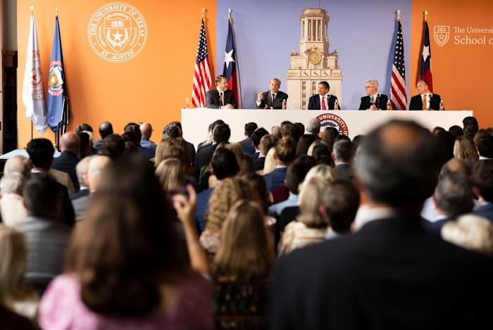 UT System kondigt $ 100 miljoen investeringen aan in de schoolleiderschapsschool