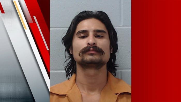 Vermoedelijke bedwelmde bestuurder gearresteerd na het slaan van 6 voetgangers in San Marcos, zegt de politie