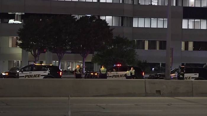 Voetganger liep over 'Meerdere keren' op Northwest Loop 410, zegt SAPD