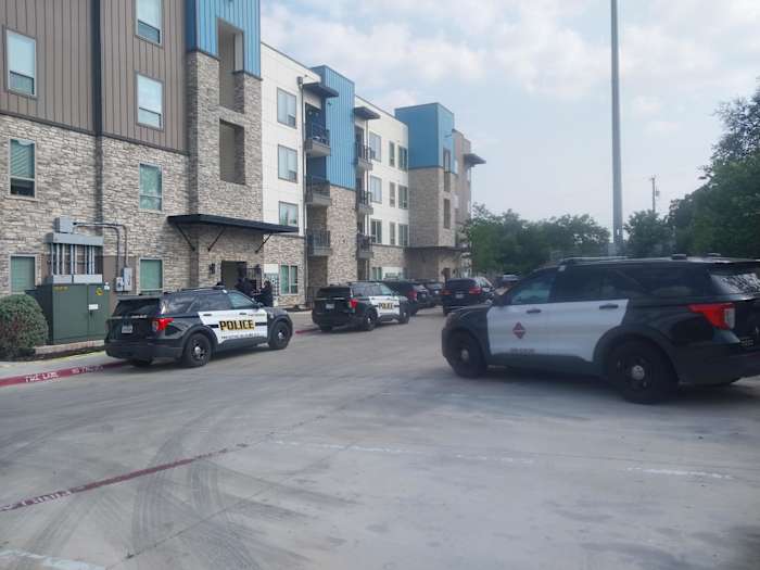 Vrouw vastgehouden in verband met dodelijke schietpartij in het noordwesten, zegt Sapd