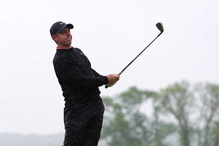 Waar te eten? Hoe om te gaan met de buit van een Grand Slam? Iedereen heeft advies voor Rory McIlroy