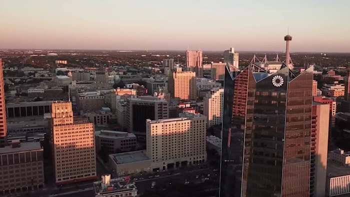 Wat te snijden? San Antonians wegen het op voor het vaststellen van het dreigende begrotingstekort van de stad