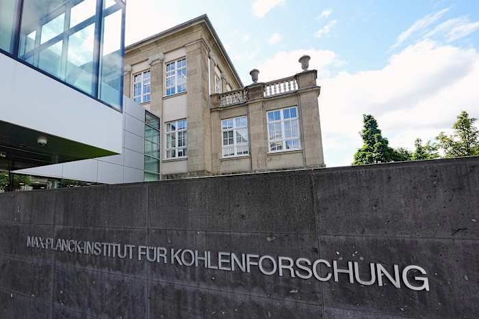 Wetenschappers hebben hun baan of subsidies in de bezuinigingen in de VS verloren. Buitenlandse universiteiten willen ze inhuren