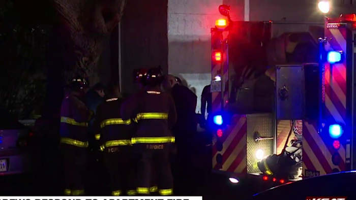 1 in het ziekenhuis opgenomen na brand in het appartementencomplex van North Side, zegt Safd