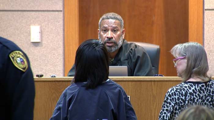 1 ingediende aanklacht, anderen blijven in afwachting van Rhodes MS -student beschuldigd van het plannen van massale aanval