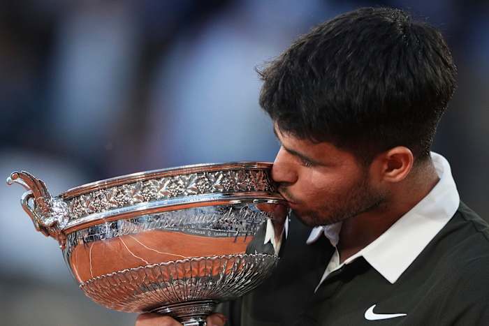 Alcaraz-Raducanu is een US Open Mixed Doubles-inzending. Zo zijn Osaka-Kyrgios, Keys-Tiafoe, Swiatek-Ruud