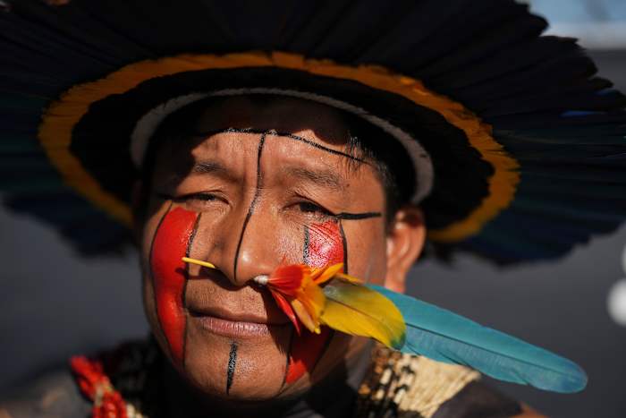 Brazilië veilingen van verschillende Amazon -oliesites, ondanks milieuactivisten en inheemse protesten