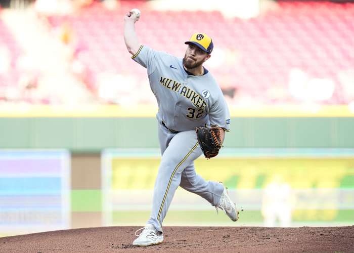 Brewers handelen RHP Aaron Civale aan de White Sox voor 1B Andrew Vaughn