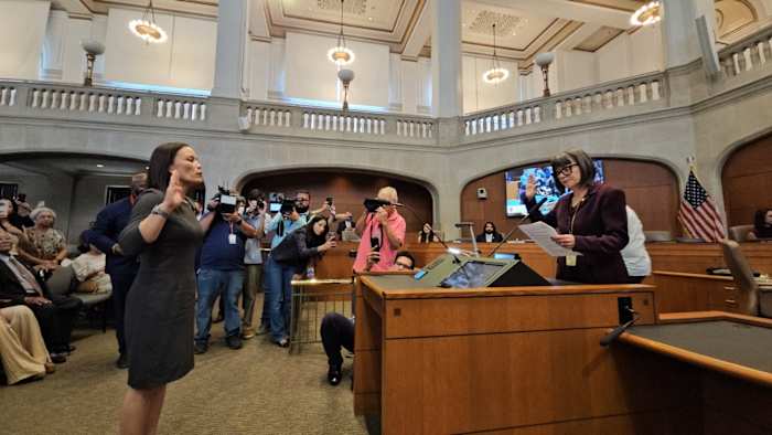 Burgemeester Gina Ortiz Jones komt op zoek naar 4 nieuwe raadsleden