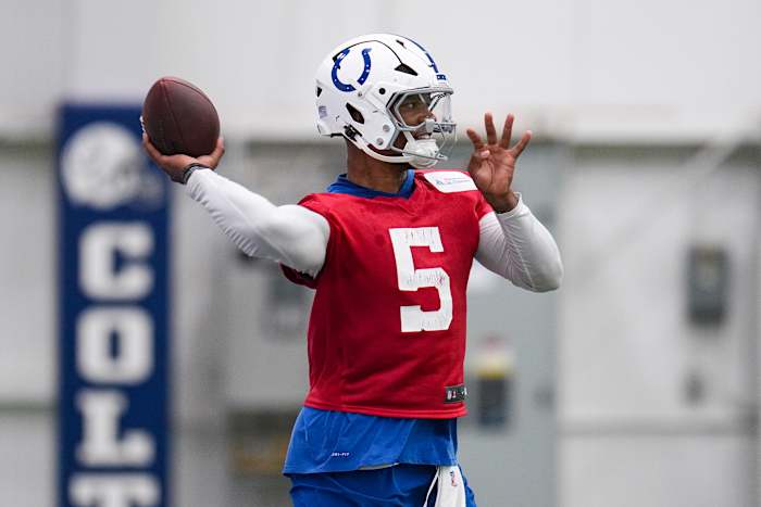 Colts QB Anthony Richardson wordt voor onbepaalde tijd buitenspel gezet met een rechterschouderblessure