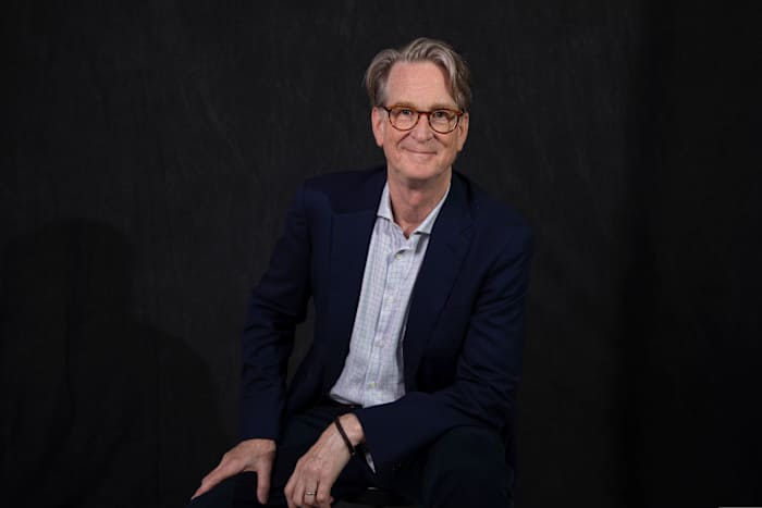 David Koepp is Hollywood's go-to-scribe. Hij is terug met een nieuwe start voor 'Jurassic World Rebirth'