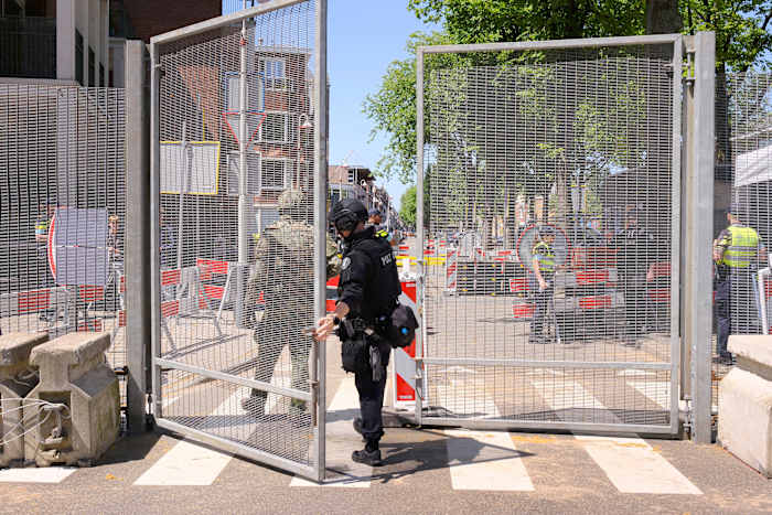 De Nederlandse regering zegt dat pro-Russische hackers zich richten op gemeenten die zijn gekoppeld aan de NAVO-top van deze week