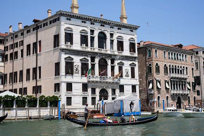 Door de cijfers: wat we weten over de bruiloft van Bezos in Venetië