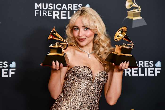 Een Grammy -categorie is gemaakt voor albumhoezen, net zoals Sabrina Carpenter's in de schijnwerpers neemt