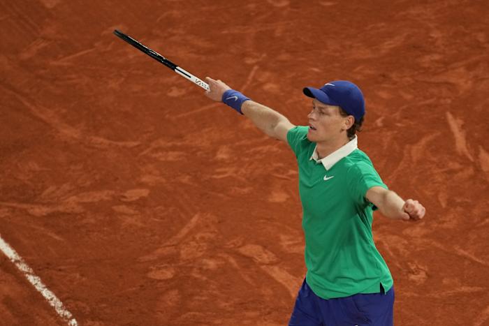 French Open: Sinner verslaat Djokovic om de finale op te zetten tegen titelverdediger Alcaraz